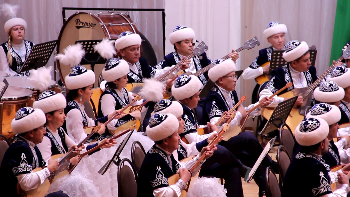 Академический оркестр из Казахстана