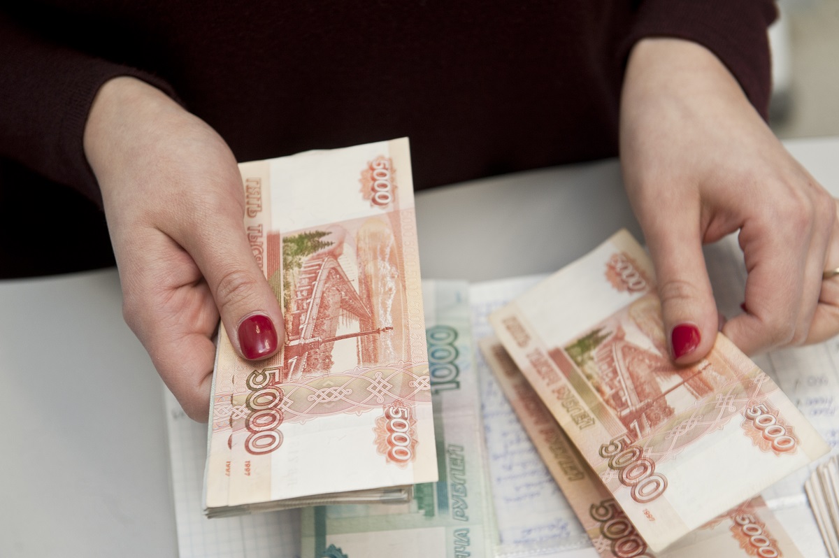 В Пермском крае зарплата выросла на 2,4%