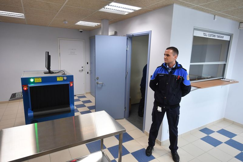 После длительной реконструкции вновь открылся погранпункт «Нарва-2». Фото и видео После длительной реконструкции вновь открылся погранпункт «Нарва-2». Фото и видео