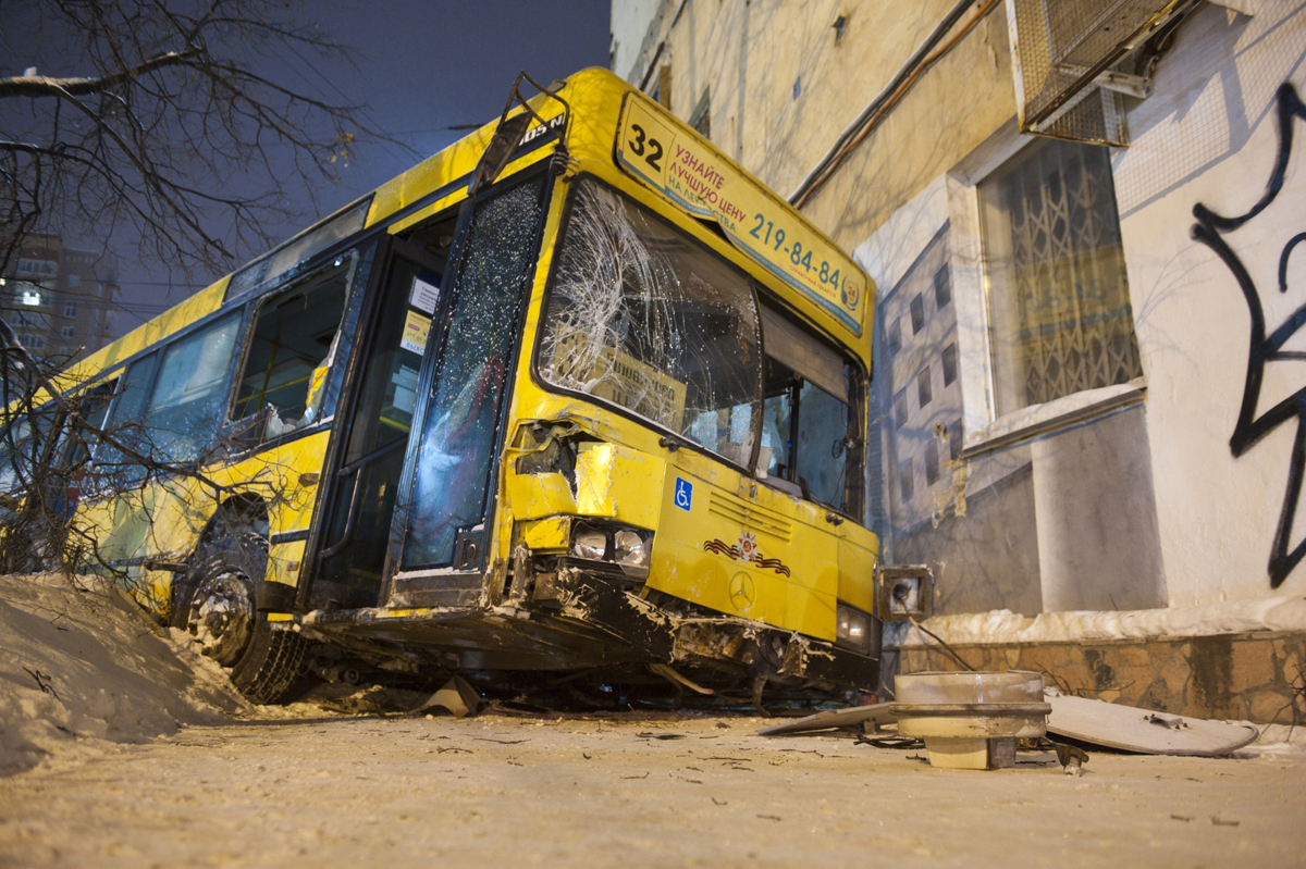 За год число погибших в ДТП с пермскими автобусами выросло в три раза За год число погибших в ДТП с пермскими автобусами выросло в три раза