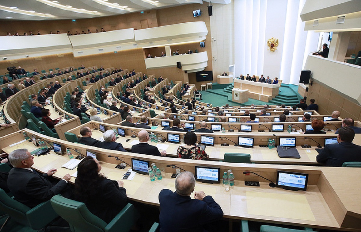 Совет Федерации назначил выборы президента РФ на 18 марта 2018 года